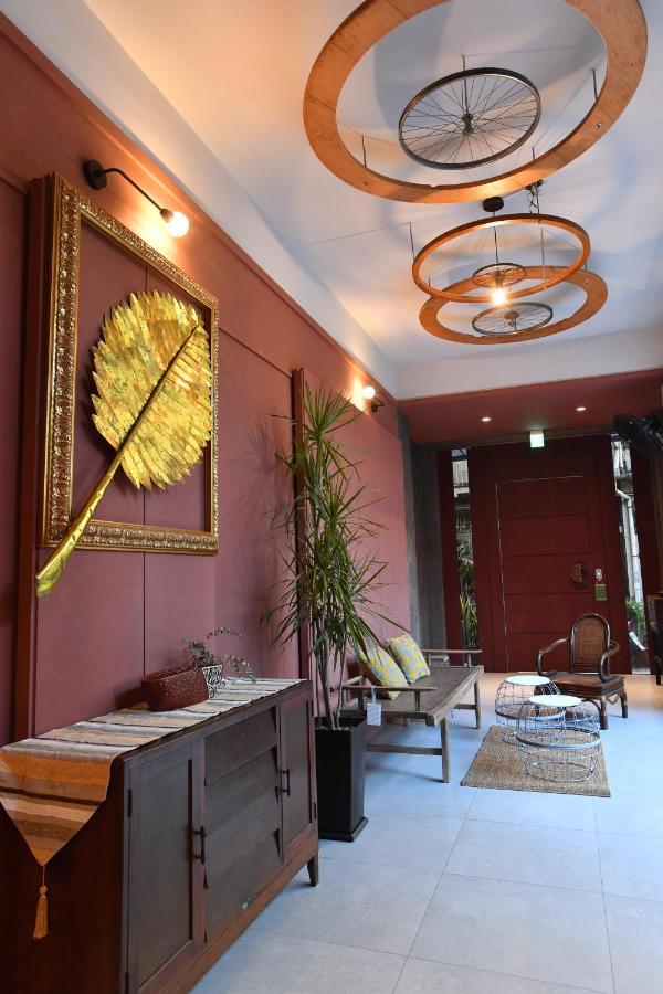 Fu'S House 52 Hotel Tainan Exterior photo