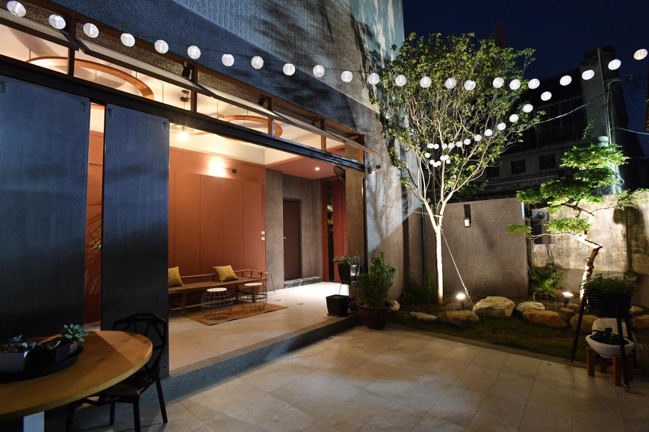 Fu'S House 52 Hotel Tainan Exterior photo