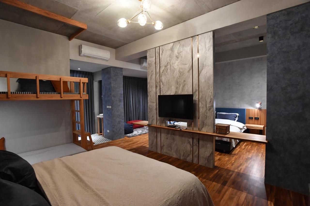 Fu'S House 52 Hotel Tainan Exterior photo